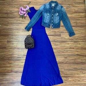 💙2/$20💙 NWOT Backless Maxi Dress
